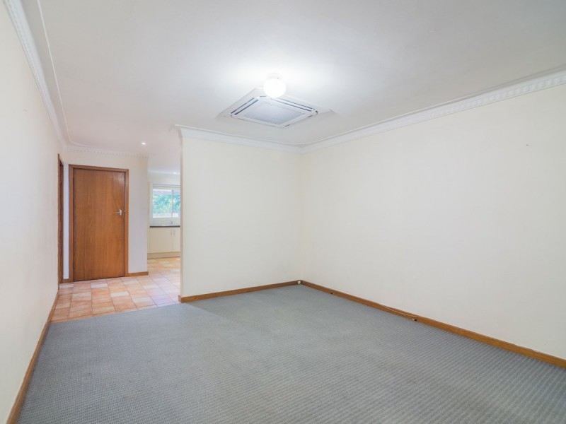 4 Gannett Street, Bateman WA 6150