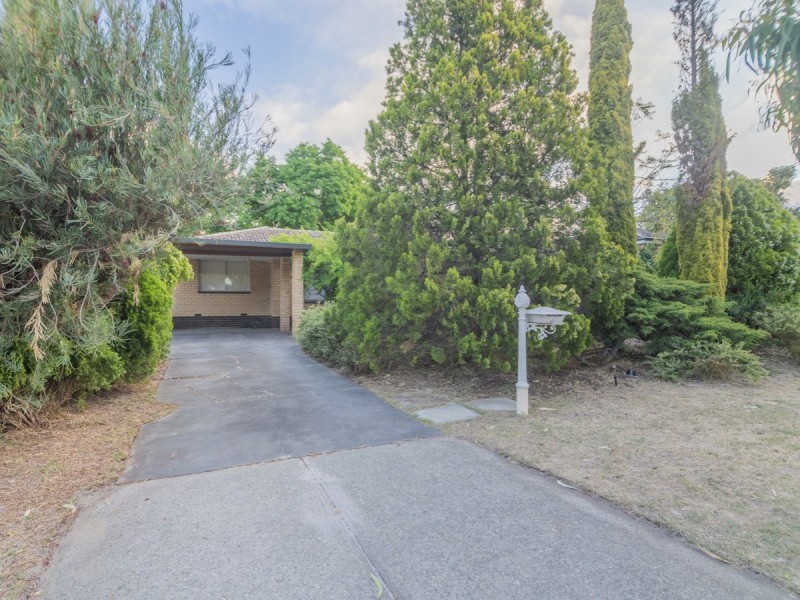 4 Gannett Street, Bateman WA 6150