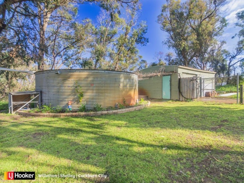 206 Wattleup Road, Wattleup WA 6166
