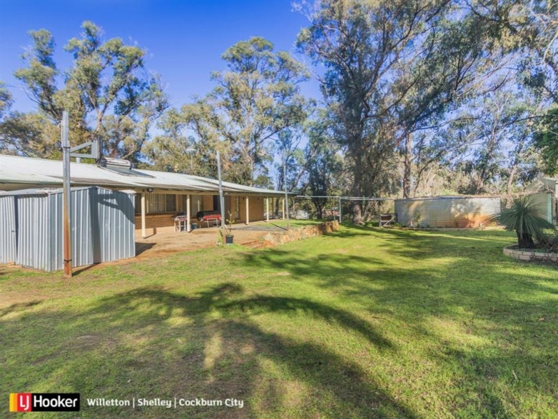 206 Wattleup Road, Wattleup WA 6166