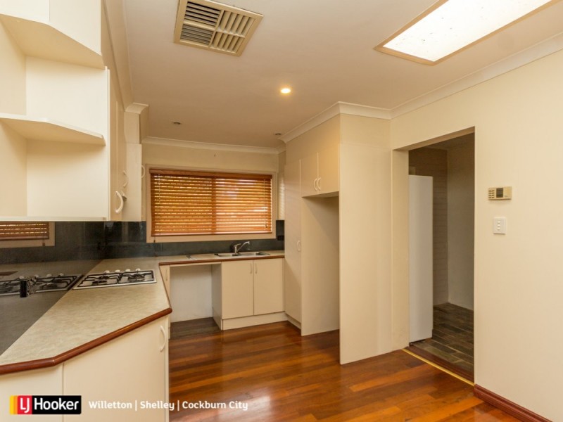 8 Norbury Way, Langford WA 6147