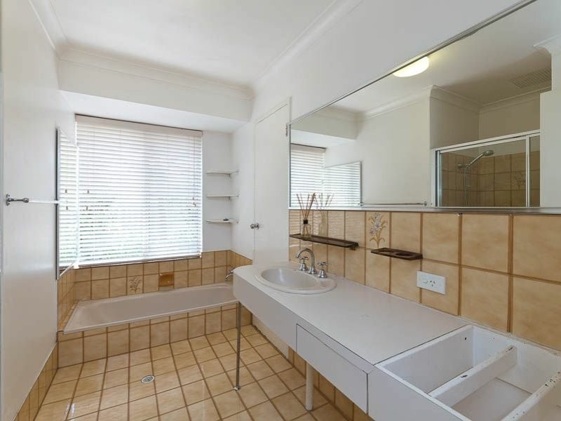 7 Cobalt Place, Riverton WA 6148