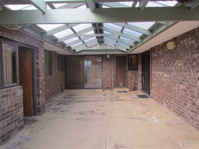 24 Zelkova Way, Parkwood WA 6147