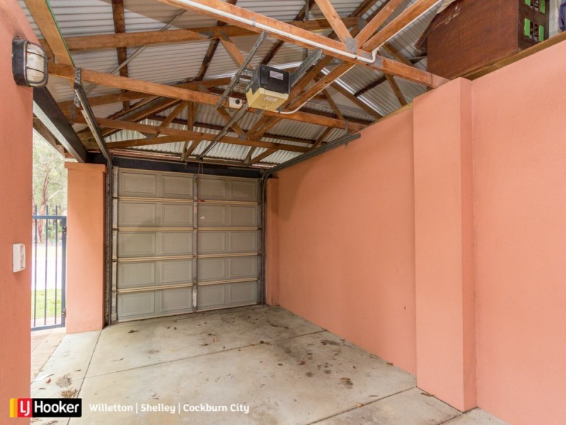 2/5 Doherty Road, Coolbellup WA 6163