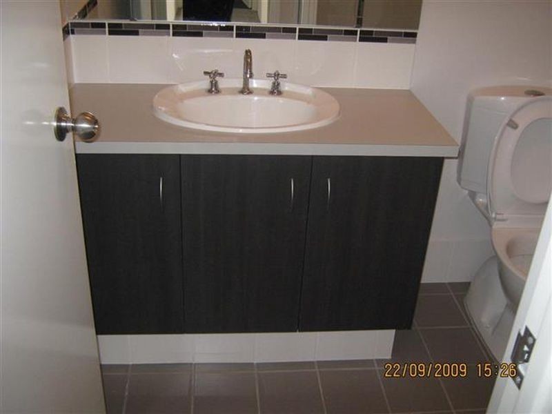 6b Messenger Street, Kelmscott WA 6111