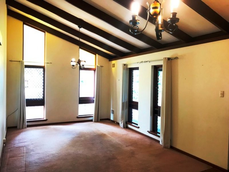 3 Fourth Avenue, Rossmoyne WA 6148
