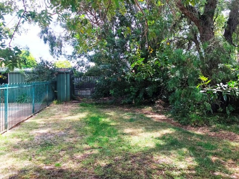 3 Fourth Avenue, Rossmoyne WA 6148