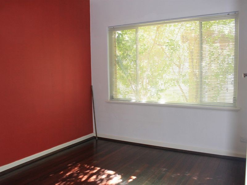 8a Veronica Street, Riverton WA 6148