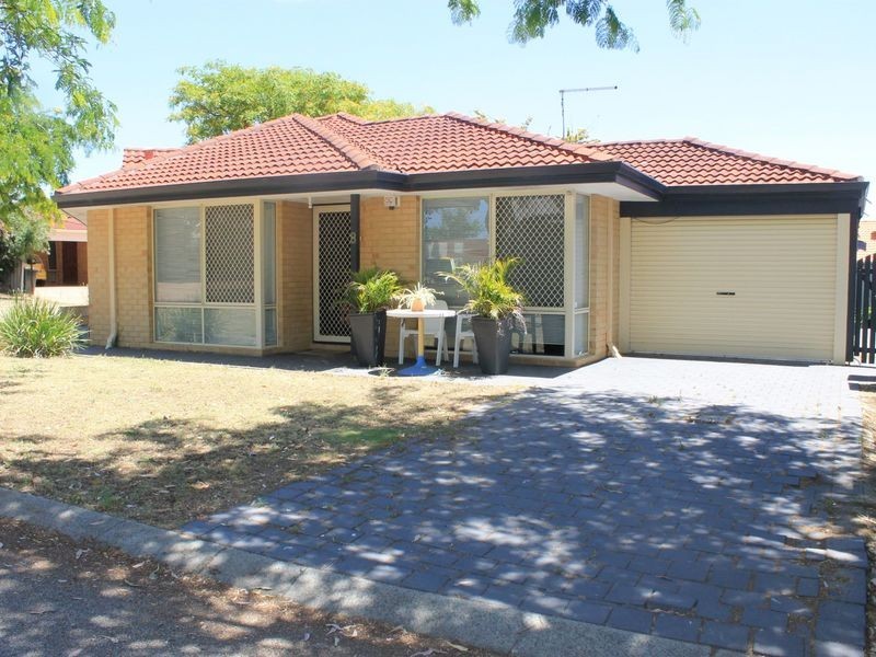 8 Crab Tree Mews, O’connor WA 6163