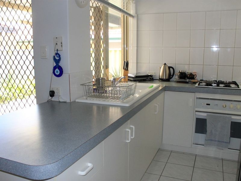 8 Crab Tree Mews, O’connor WA 6163