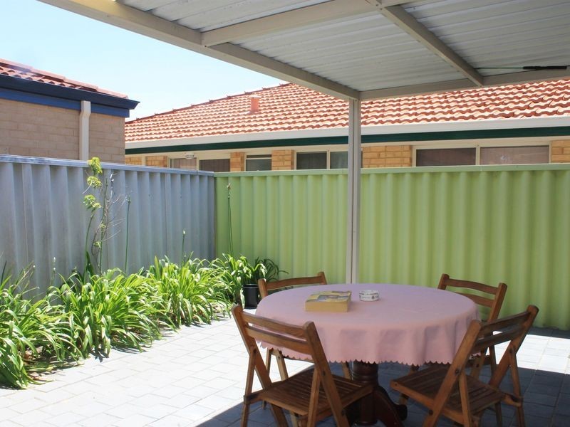 8 Crab Tree Mews, O’connor WA 6163