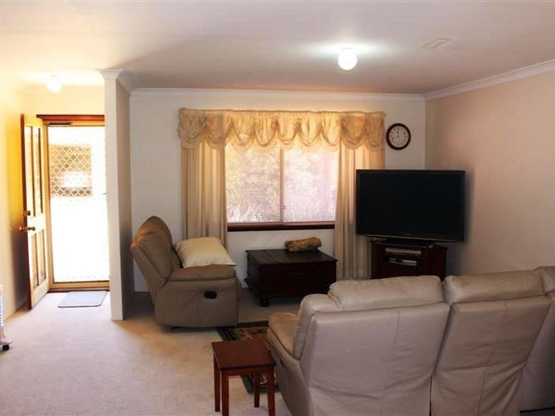 2/68 Corbel Street, Shelley WA 6148