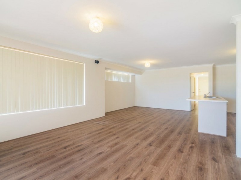 9 Posey Lane, Success WA 6164