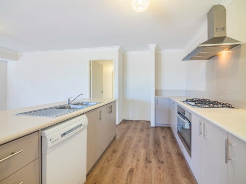 9 Posey Lane, Success WA 6164