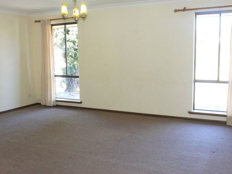 95 Jasmine Loop, Willetton WA 6155