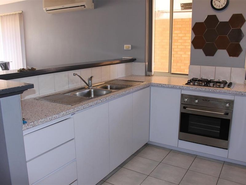 3/156 High Road, Riverton WA 6148