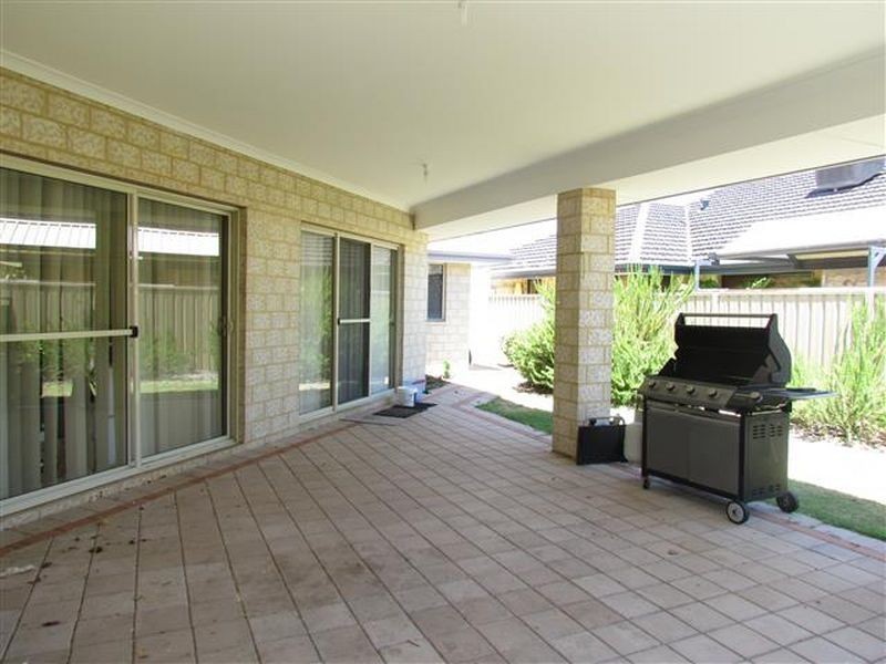 13 Banda Boulevard, Canning Vale WA 6155