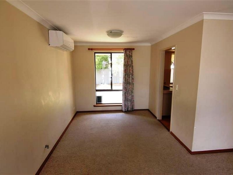 18b Doomben Court, Willetton WA 6155