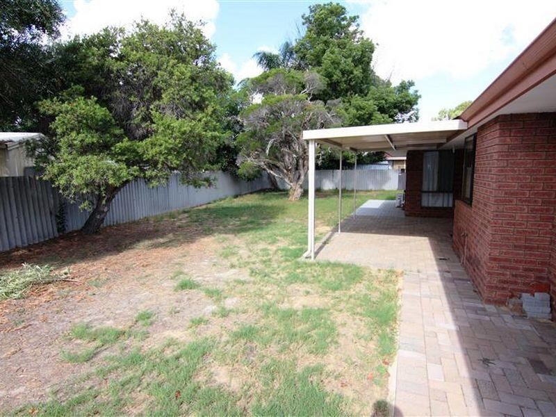 18b Doomben Court, Willetton WA 6155