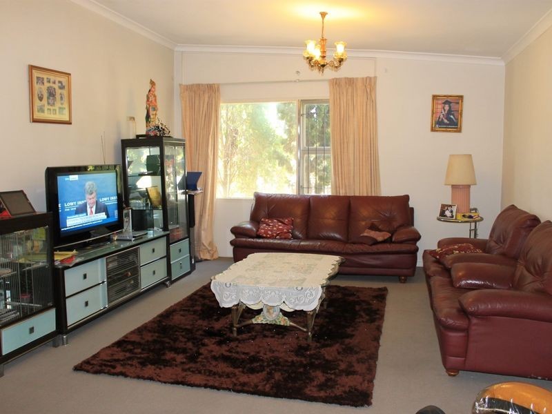 27 Winfield Street, Lynwood WA 6147