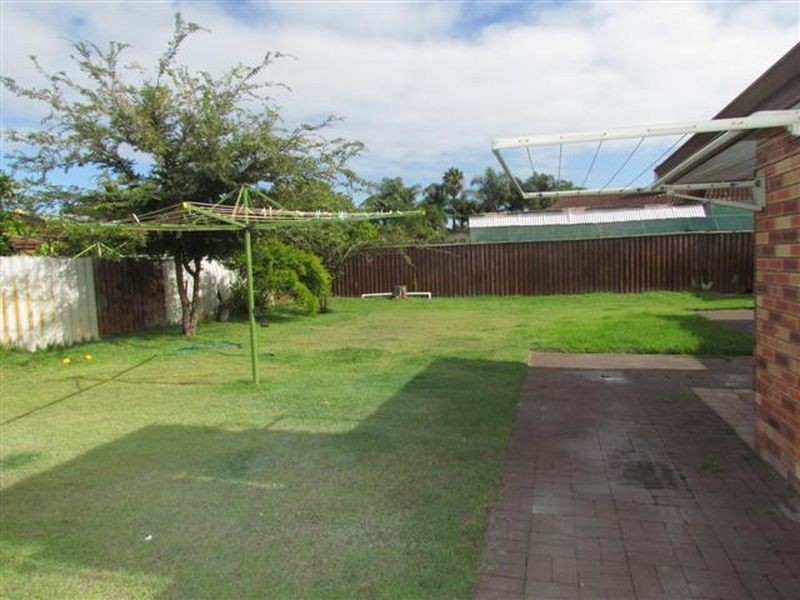 160 Parry Avenue, Bull Creek WA 6149