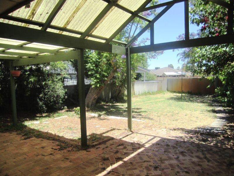 49b Marjorie Avenue, Riverton WA 6148