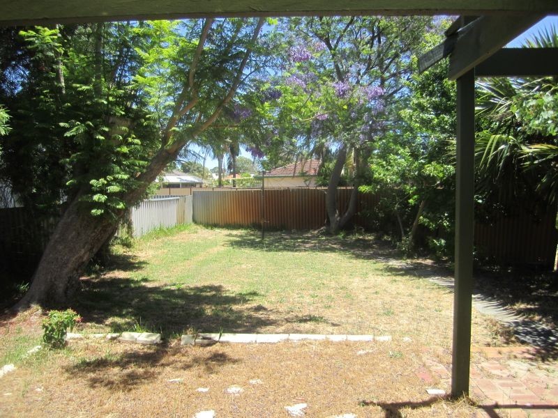 49b Marjorie Avenue, Riverton WA 6148