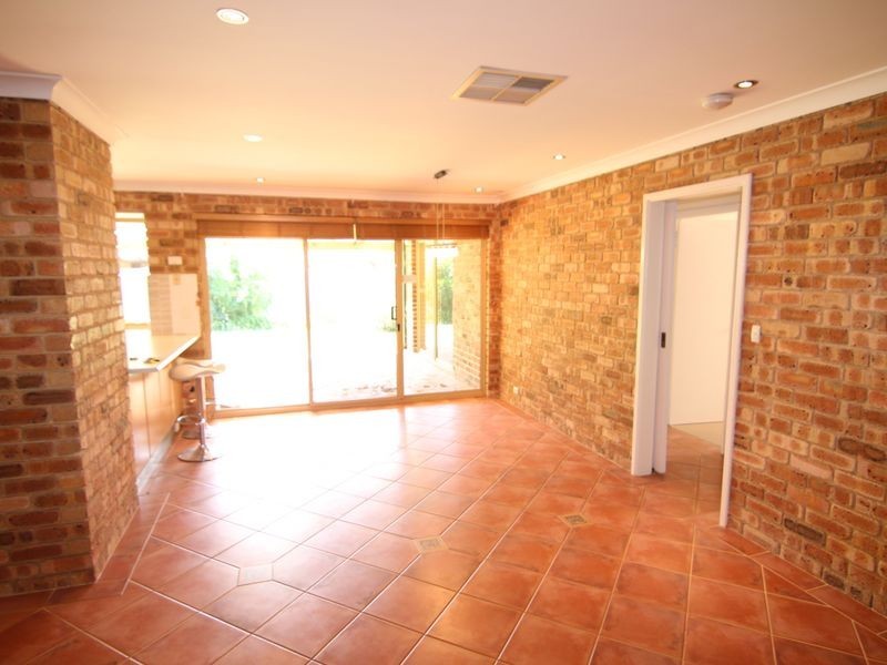 15 Chapparal Crescent, Willetton WA 6155