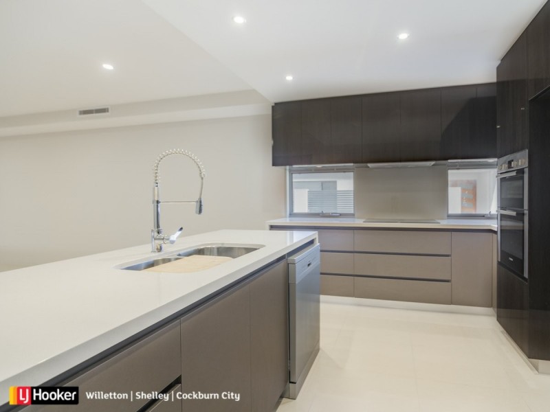 198 Fern Road, Wilson WA 6107