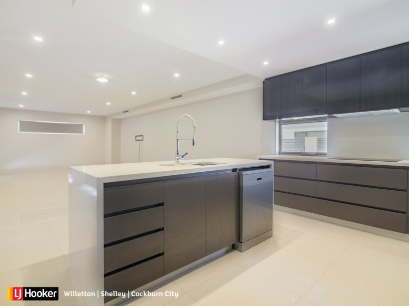 198 Fern Road, Wilson WA 6107