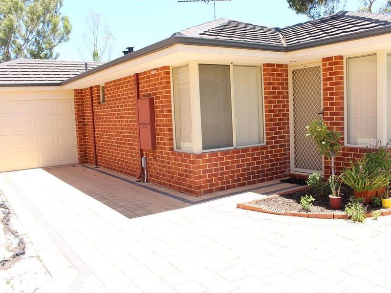 43c Stroughton Road, Westminster WA 6061