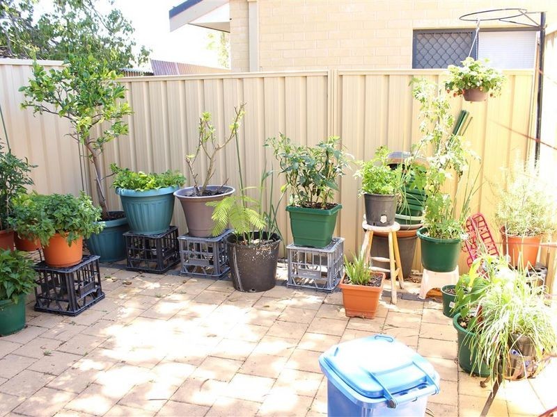 43c Stroughton Road, Westminster WA 6061