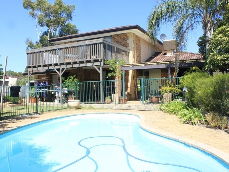 3 Riverview Rise, Wilson WA 6107