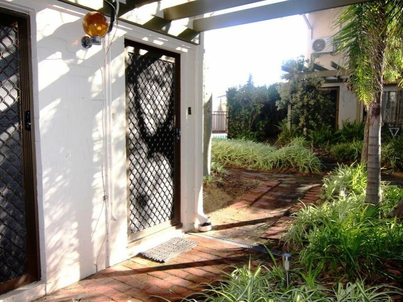 Unit 5/373 Canning Highway, Como WA 6152