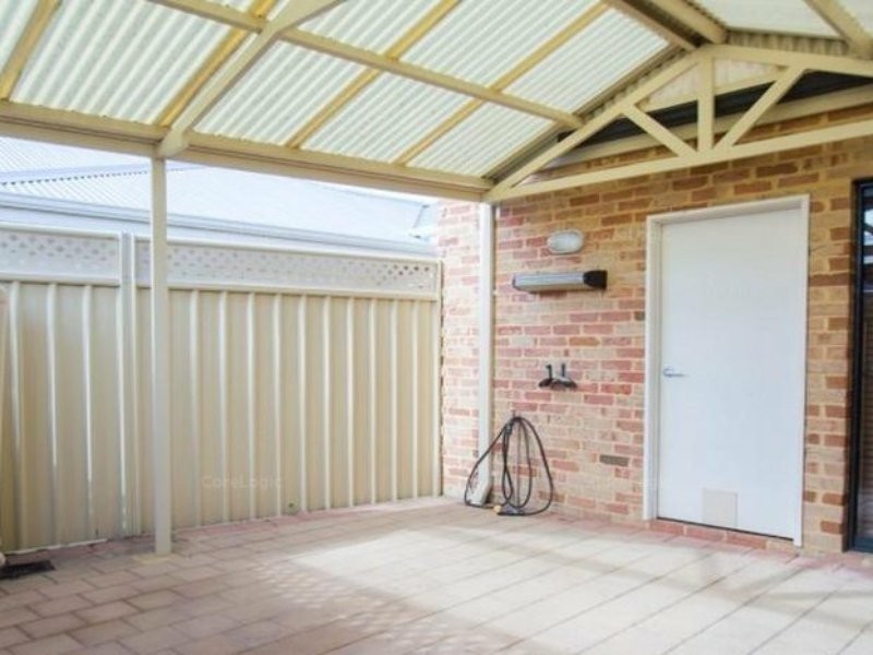 1 Stanton Road, Redcliffe WA 6104