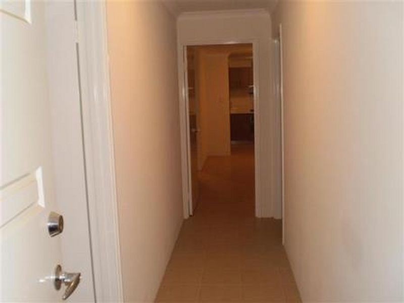 1/41-43 Sixth Road, Armadale WA 6112