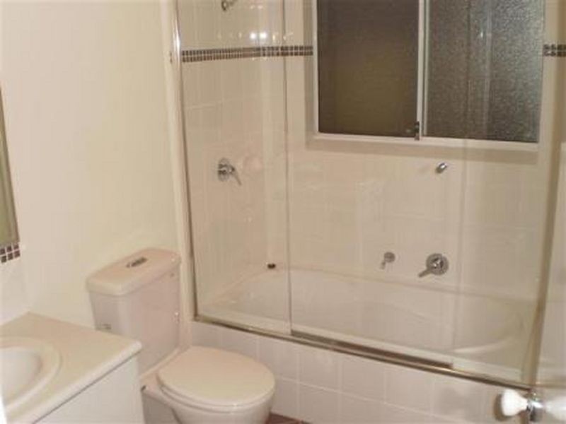 1/41-43 Sixth Road, Armadale WA 6112