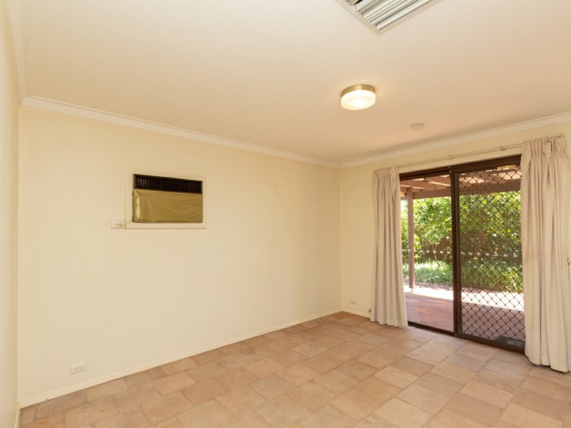 4/9 Stubbs Place, Booragoon WA 6154