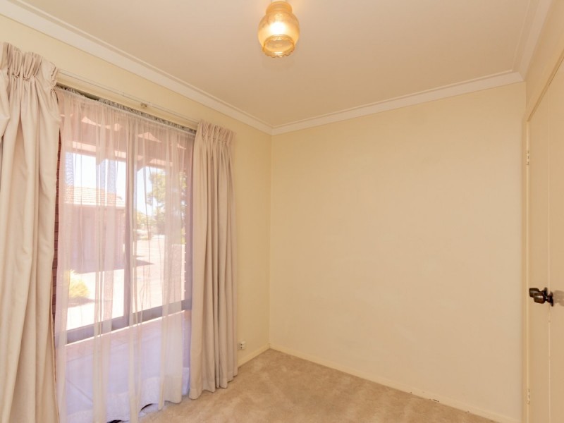 4/9 Stubbs Place, Booragoon WA 6154