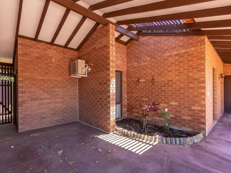 4/9 Stubbs Place, Booragoon WA 6154