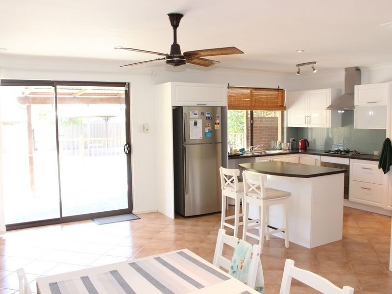 29 Ropele Drive, Parkwood WA 6147