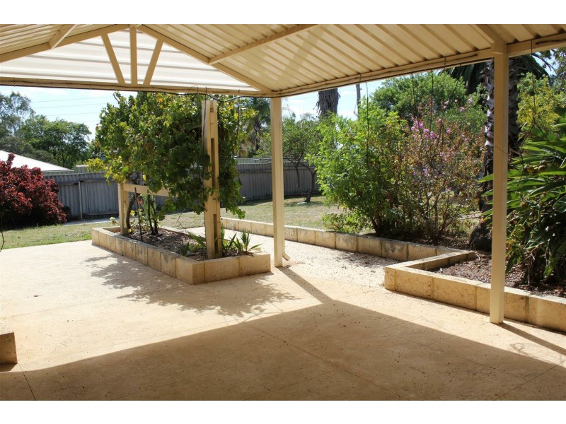 67 Calista Avenue, Calista WA 6167