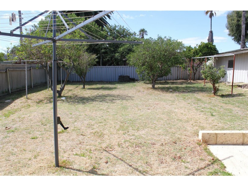 67 Calista Avenue, Calista WA 6167