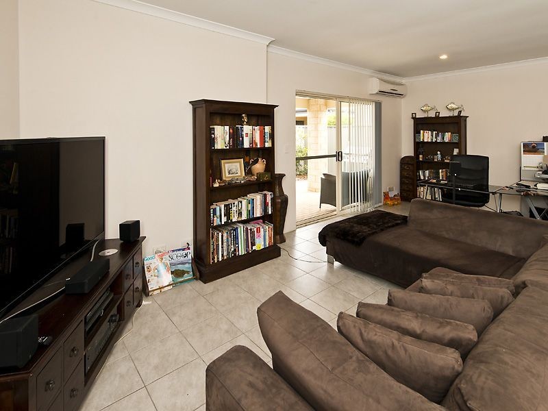 14/36 Fifth Road, Armadale WA 6112