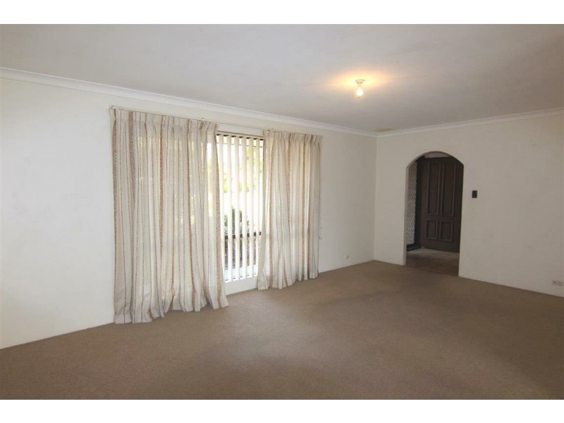 11 Kimberley Way, Parkwood WA 6147