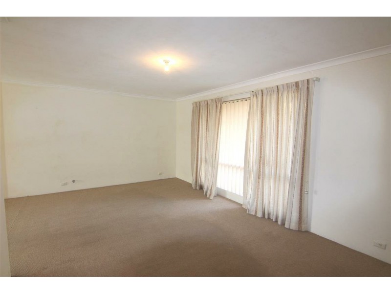 11 Kimberley Way, Parkwood WA 6147