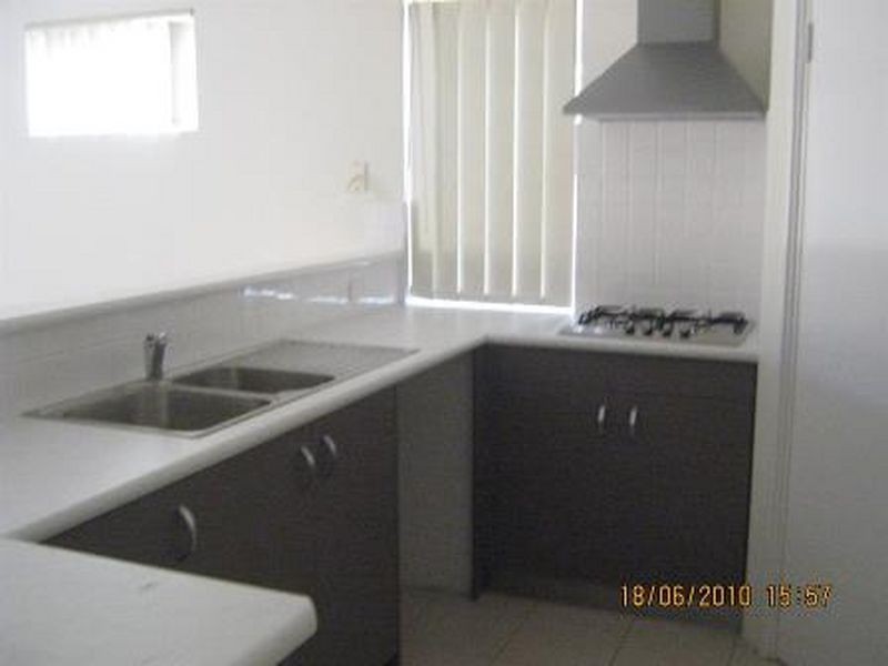 6/17-21 Third Avenue, Kelmscott WA 6111