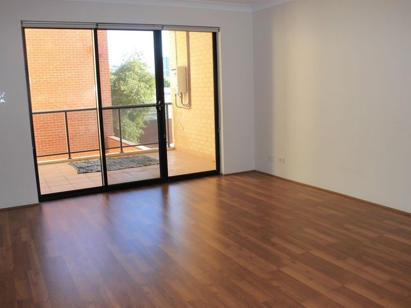 4/104 Brown Street, East Perth WA 6004