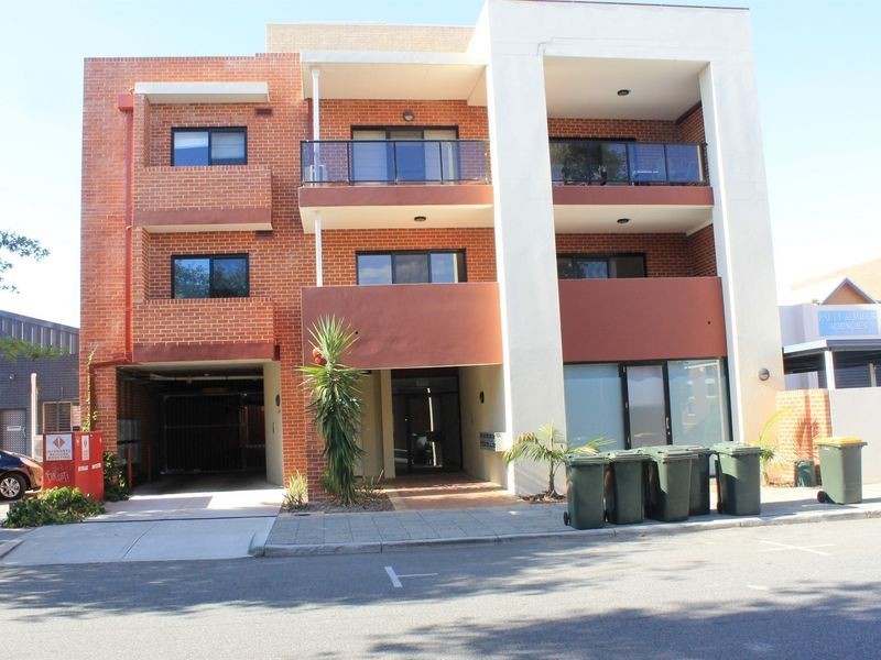 4/104 Brown Street, East Perth WA 6004