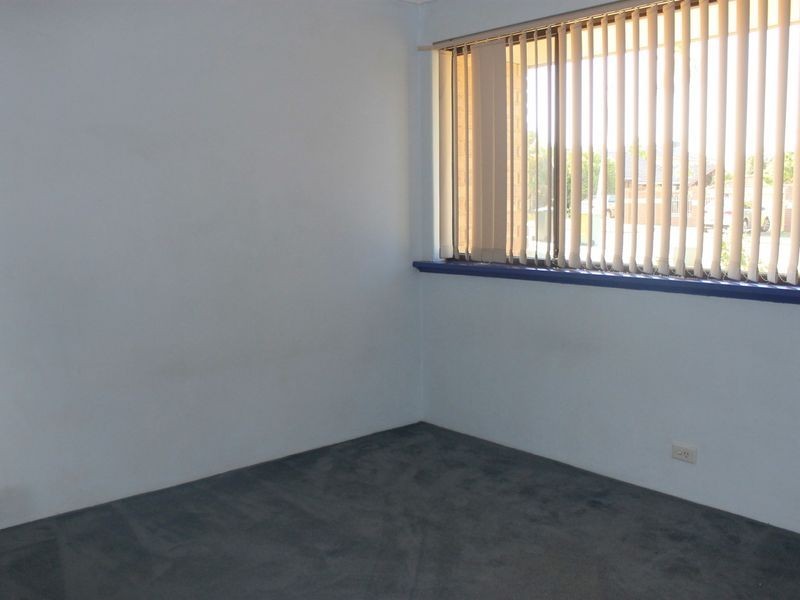 12 Mercer Road, Riverton WA 6148